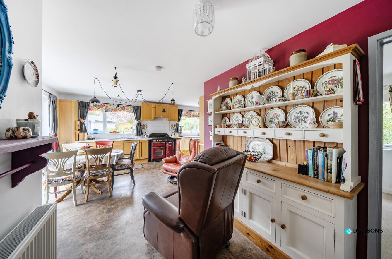 Monksford Street, Kidwelly, SA17 4TW